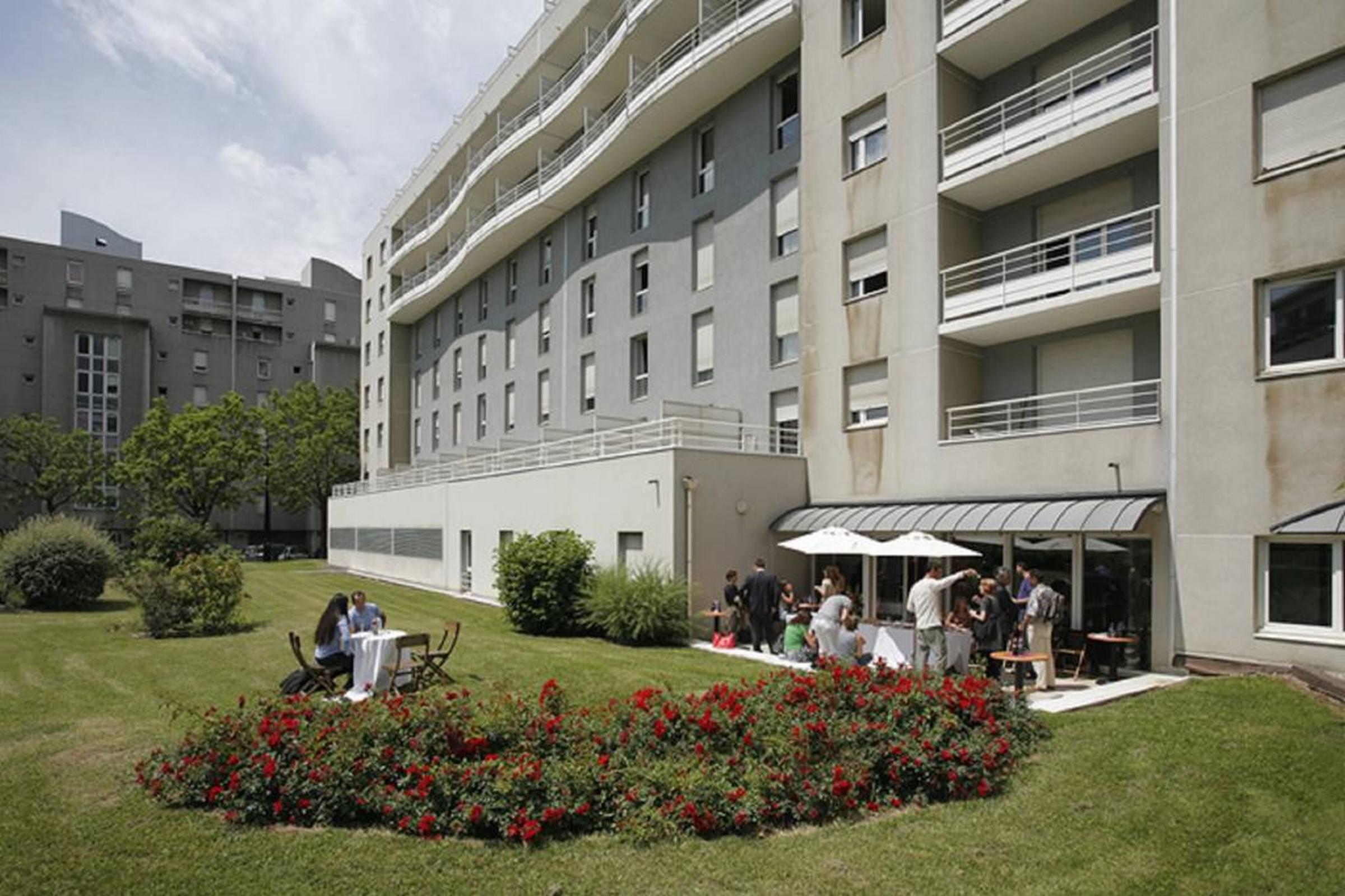 אפרטהוטל Sejours & Affaires Grenoble Marie Curie מראה חיצוני תמונה