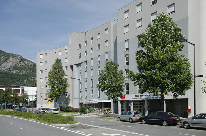אפרטהוטל Sejours & Affaires Grenoble Marie Curie מראה חיצוני תמונה